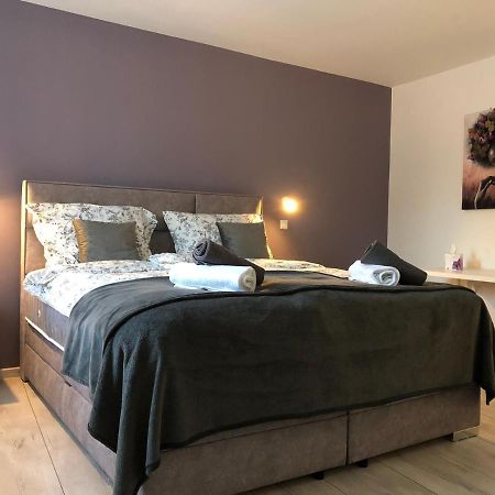 Apartman Bloom Όσιγιεκ Εξωτερικό φωτογραφία