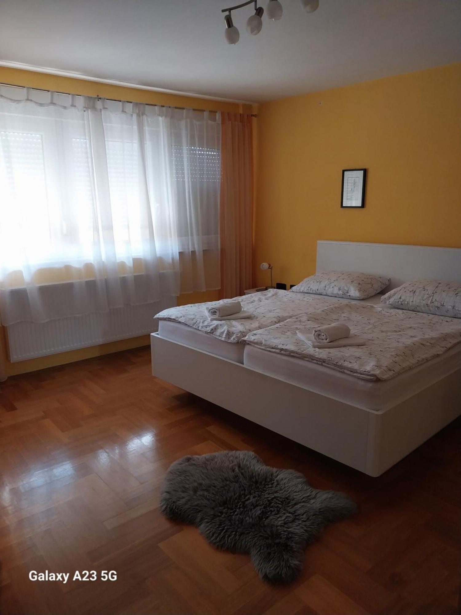 Apartman Bloom Όσιγιεκ Εξωτερικό φωτογραφία